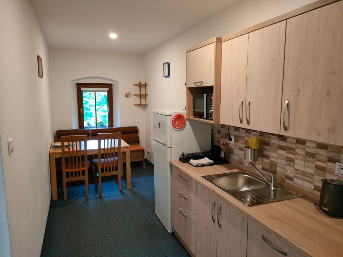 Apartmany Na Namesti Boží Dar Eksteriør billede
