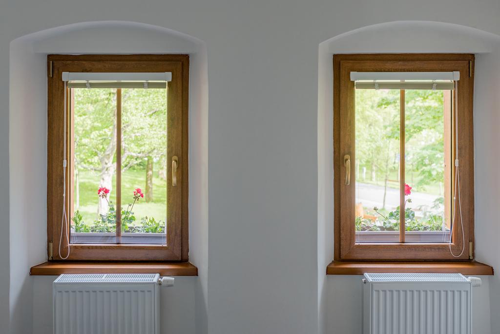 Apartmany Na Namesti Boží Dar Eksteriør billede