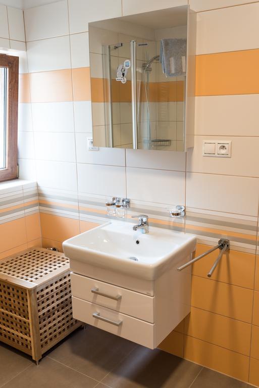 Apartmany Na Namesti Boží Dar Eksteriør billede