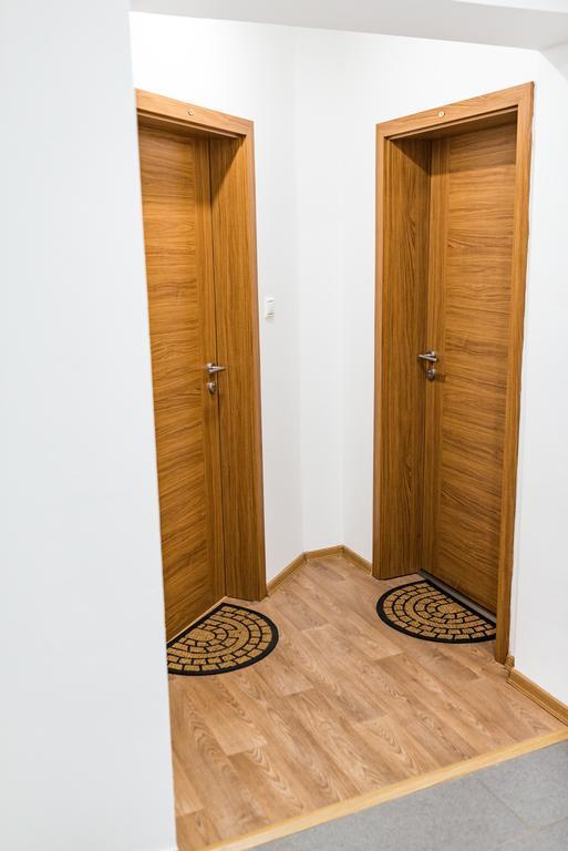 Apartmany Na Namesti Boží Dar Eksteriør billede