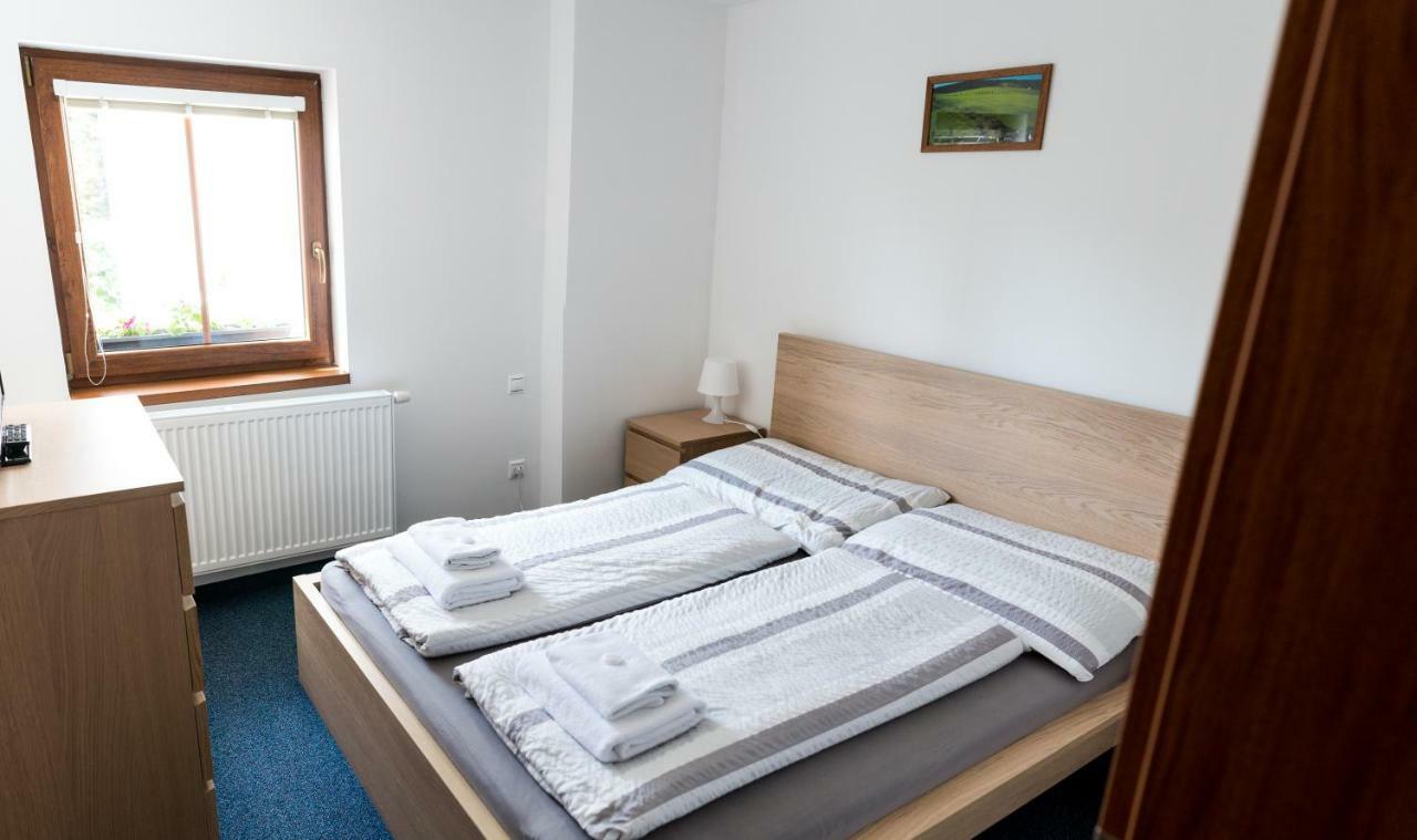 Apartmany Na Namesti Boží Dar Eksteriør billede
